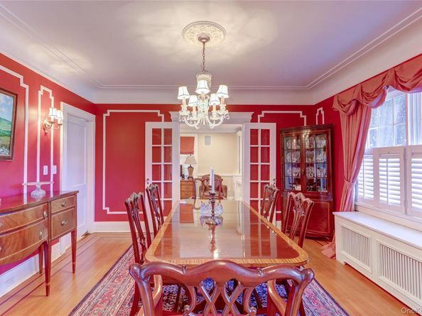 169 Hempstead Avenue, Rockville Centre NY 11570