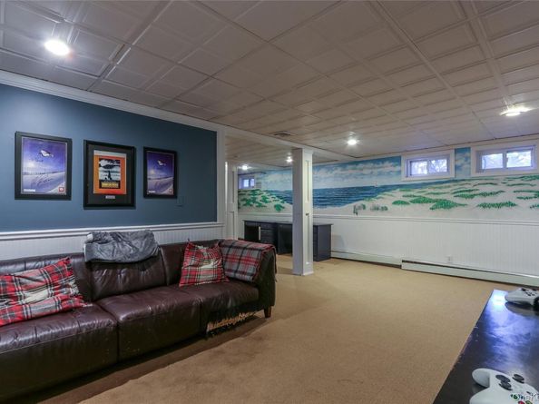 169 Hempstead Avenue, Rockville Centre NY 11570