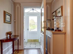 169 Hempstead Avenue, Rockville Centre NY 11570