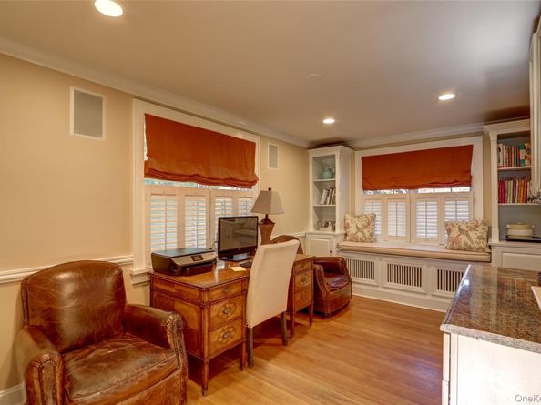 169 Hempstead Avenue, Rockville Centre NY 11570