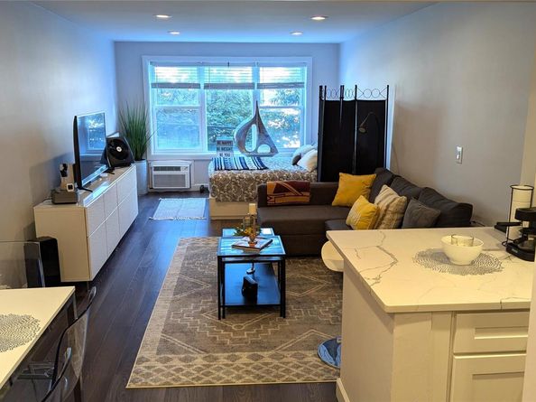 1 E Broadway 2B, Long Beach NY 11561