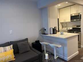 1 E Broadway 2B, Long Beach NY 11561