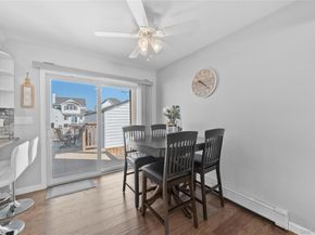 15 Hayes Road, Amity Harbor NY 11701