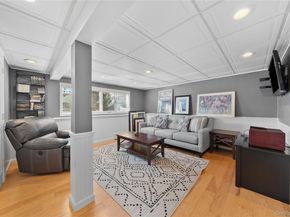 15 Hayes Road, Amity Harbor NY 11701