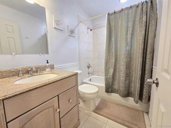 12 Choate Avenue, Selden NY 11784