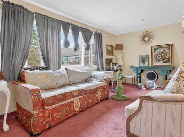 72 Lawrence Court D, White Plains NY 10603