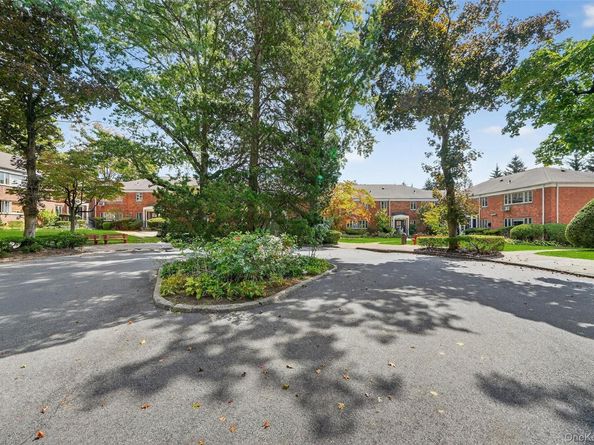 72 Lawrence Court D, White Plains NY 10603
