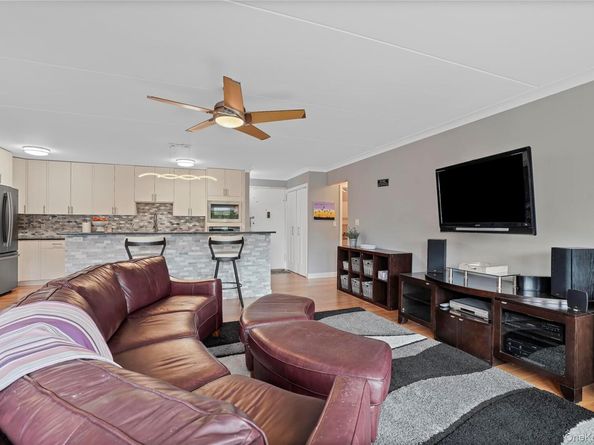 500 High Point Drive 309, Hartsdale NY 10530