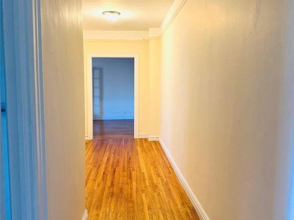 472 Gramatan Avenue Bldg. 6, FF2, Mount Vernon NY 10552