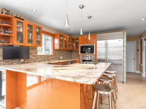 1130 Hayes Place, Baldwin Harbor NY 11510