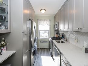 71-21 252 Street 191A, Bellerose NY 11426