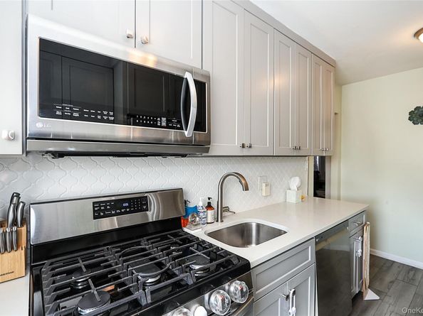 71-21 252 Street 191A, Bellerose NY 11426