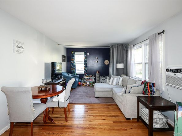 71-21 252 Street 191A, Bellerose NY 11426