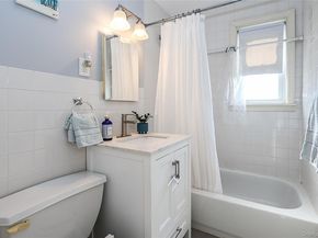 71-21 252 Street 191A, Bellerose NY 11426