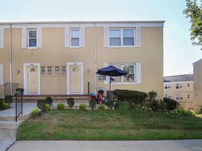 71-21 252 Street 191A, Bellerose NY 11426
