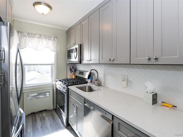 71-21 252 Street 191A, Bellerose NY 11426