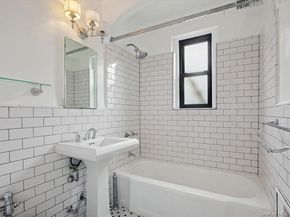 96-11 65 Road 402, Rego Park NY 11374