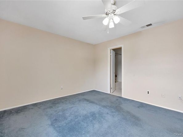 100 Daly 202, Oceanside NY 11572