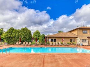 100 Daly 202, Oceanside NY 11572