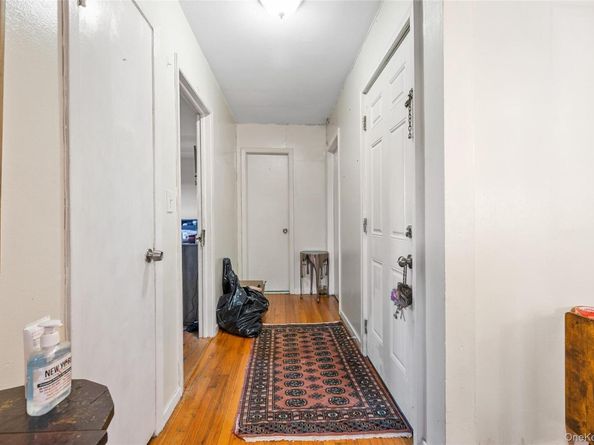 372 Sommerville Place, Yonkers NY 10703