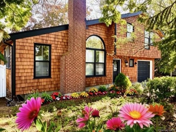 16 Lilac Road, Westhampton Beach NY 11978