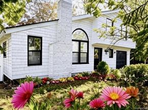 16 Lilac Road, Westhampton Beach NY 11978