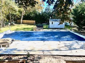 16 Lilac Road, Westhampton Beach NY 11978