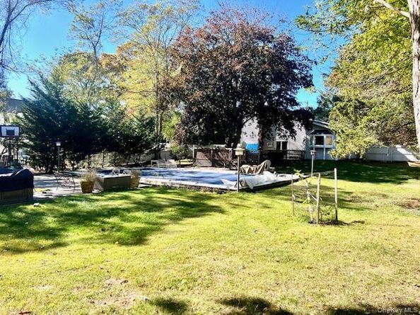 16 Lilac Road, Westhampton Beach NY 11978