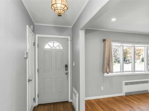 148 William Street, Valley Stream NY 11580