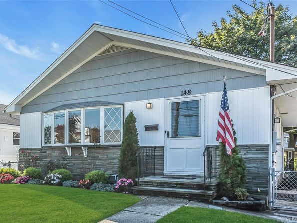 148 William Street, Valley Stream NY 11580