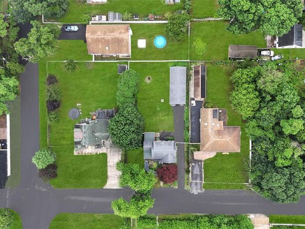 17 Pinetree Drive, Shirley NY 11967