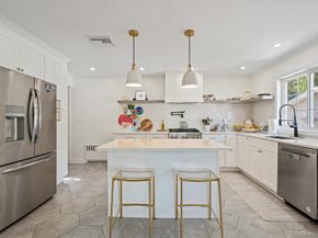 116 Sperry Boulevard, New Hyde Park NY 11040