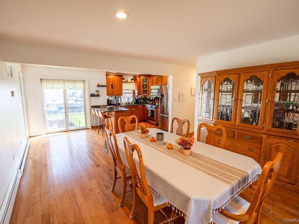 125 Garfield Street, Freeport NY 11520