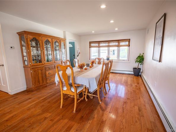 125 Garfield Street, Freeport NY 11520