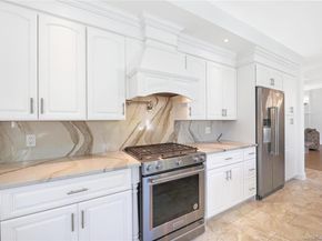 5 Canvasback Lane, East Quogue NY 11942
