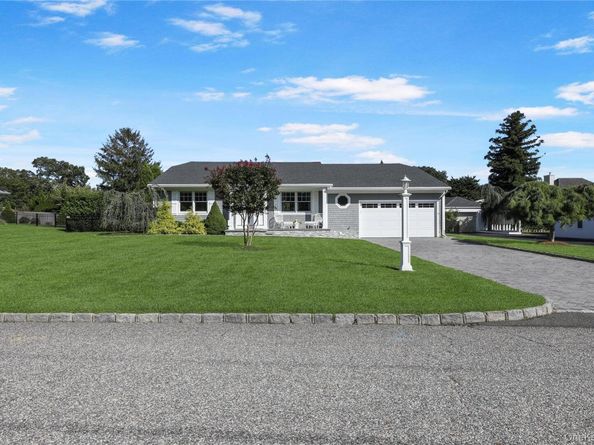5 Canvasback Lane, East Quogue NY 11942