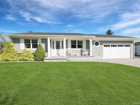 5 Canvasback Lane, East Quogue NY 11942