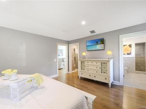 5 Canvasback Lane, East Quogue NY 11942