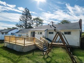 3 Poplar Street, Central Islip NY 11722