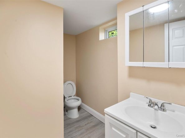 3 Poplar Street, Central Islip NY 11722