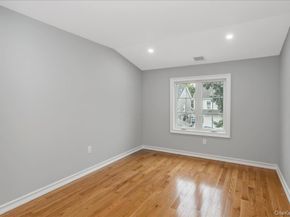 Undisclosed Address #917560, Rosedale NY 11422