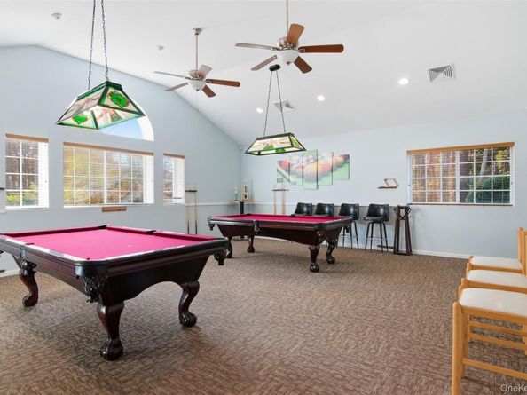 345 Colonial Circle, Manorville NY 11949