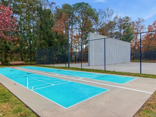 345 Colonial Circle, Manorville NY 11949