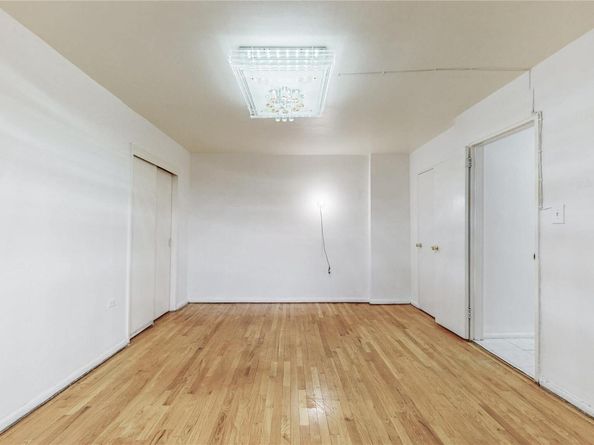 99-35 59th Avenue 4E, Corona NY 11368