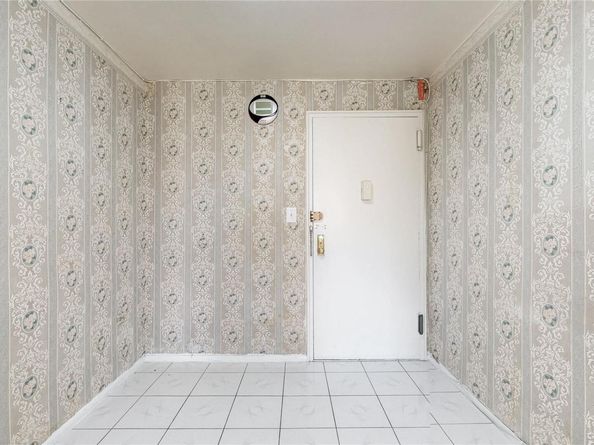 99-35 59th Avenue 4E, Corona NY 11368