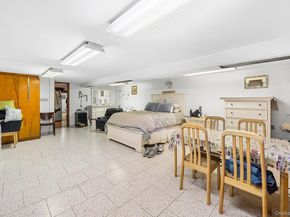 6613 10th Avenue, Brooklyn NY 11219