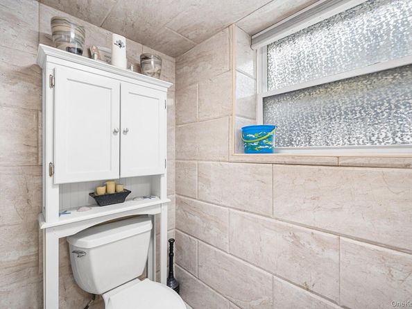 6613 10th Avenue, Brooklyn NY 11219