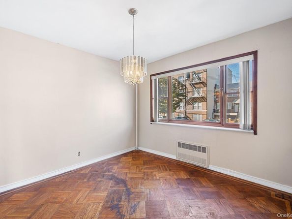 6613 10th Avenue, Brooklyn NY 11219