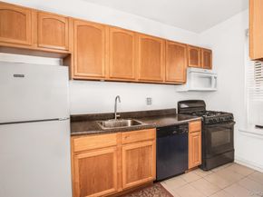 2199 Holland Avenue 4D, Bronx NY 10462