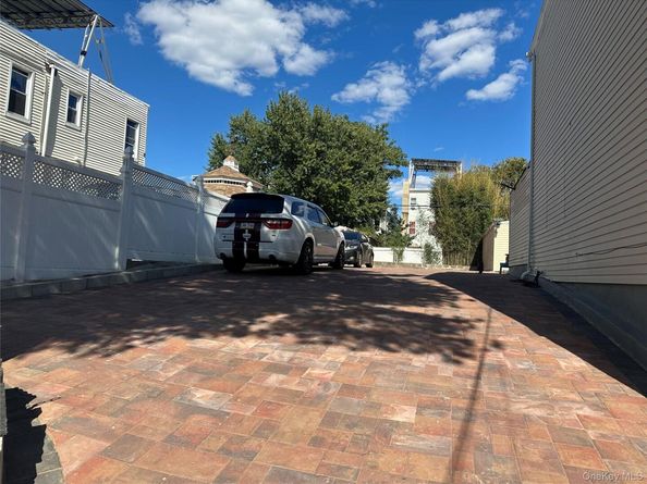 203 Essex Street, Brooklyn NY 11208